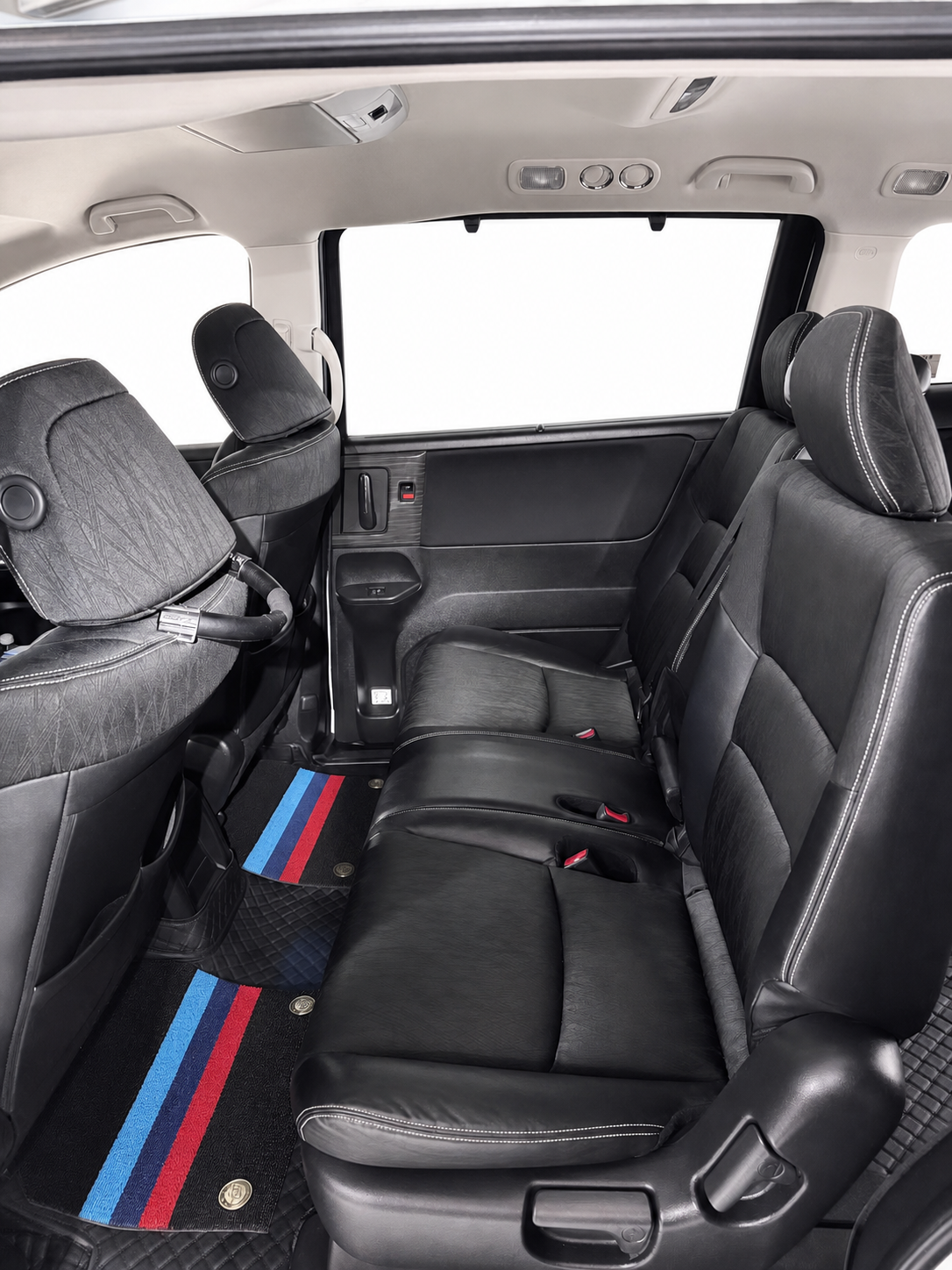 Custom floor mat installation