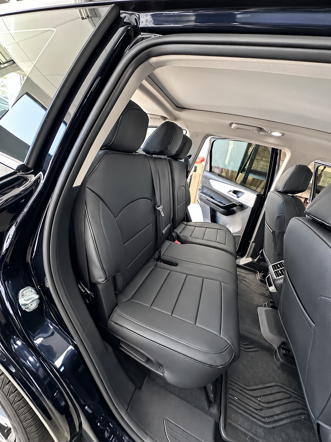 Custom seat cover installation