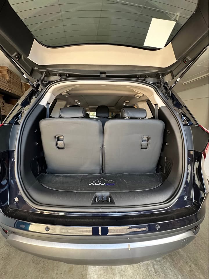 Custom boot mat installation