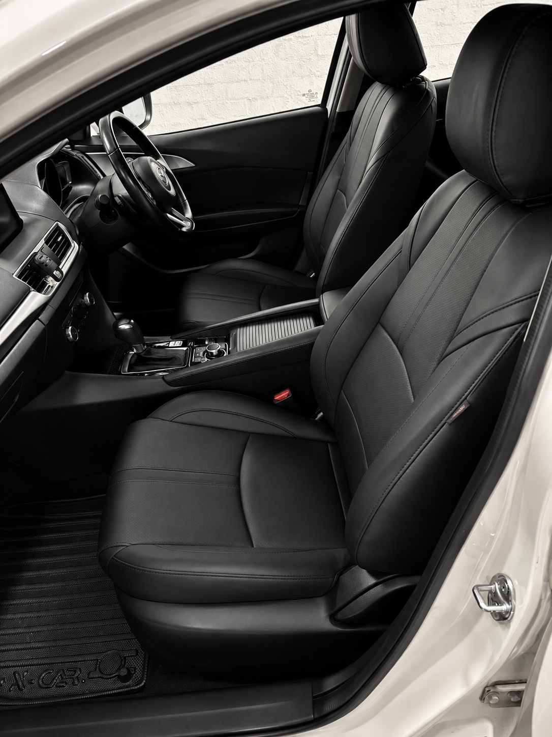 Mazda Mazda 3 custom seat covers